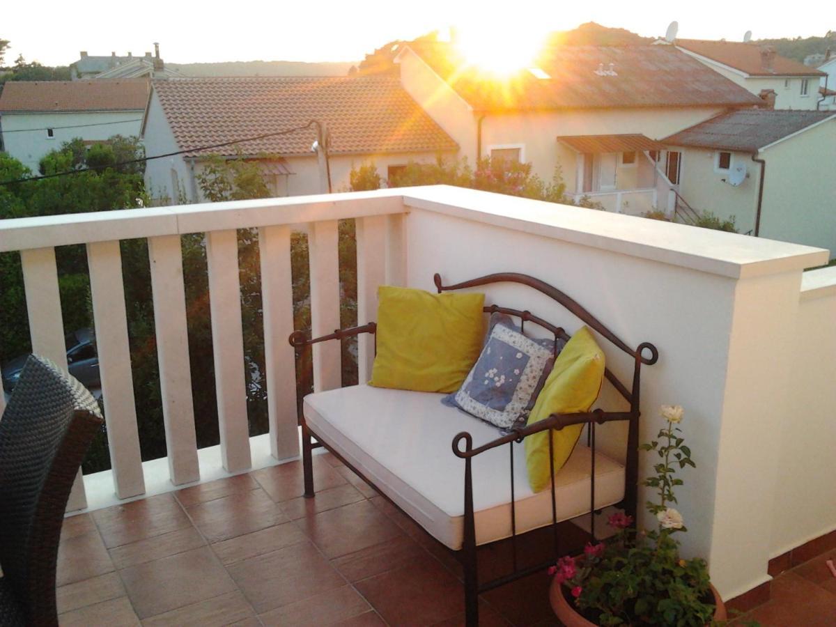 Sunshine Apartment Palit Экстерьер фото